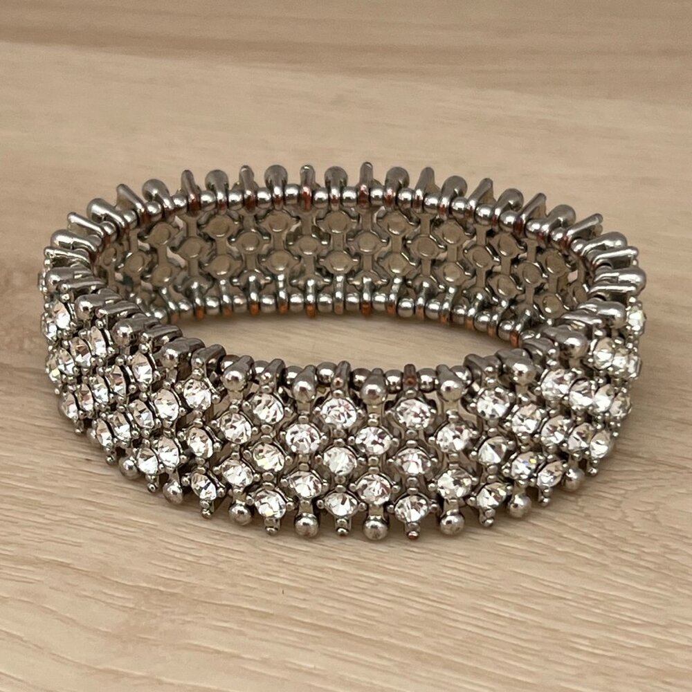Vintage White Rhinestone Silver-tone Metal  1" Wide Stretch Bracelet / Showgirl - Picture 5 of 14